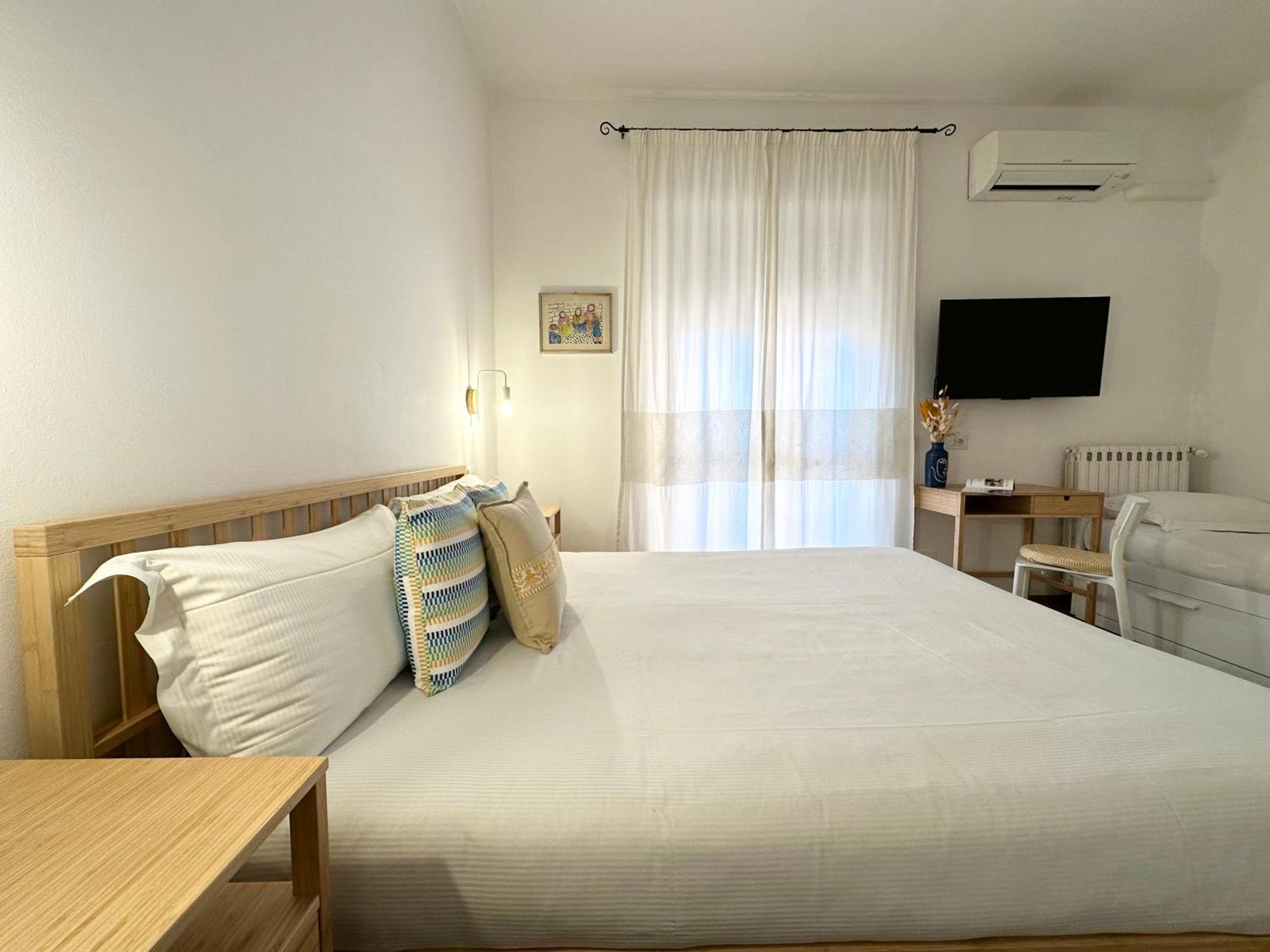 Ng Guest House L'Acquedotto Olbia Exterior foto